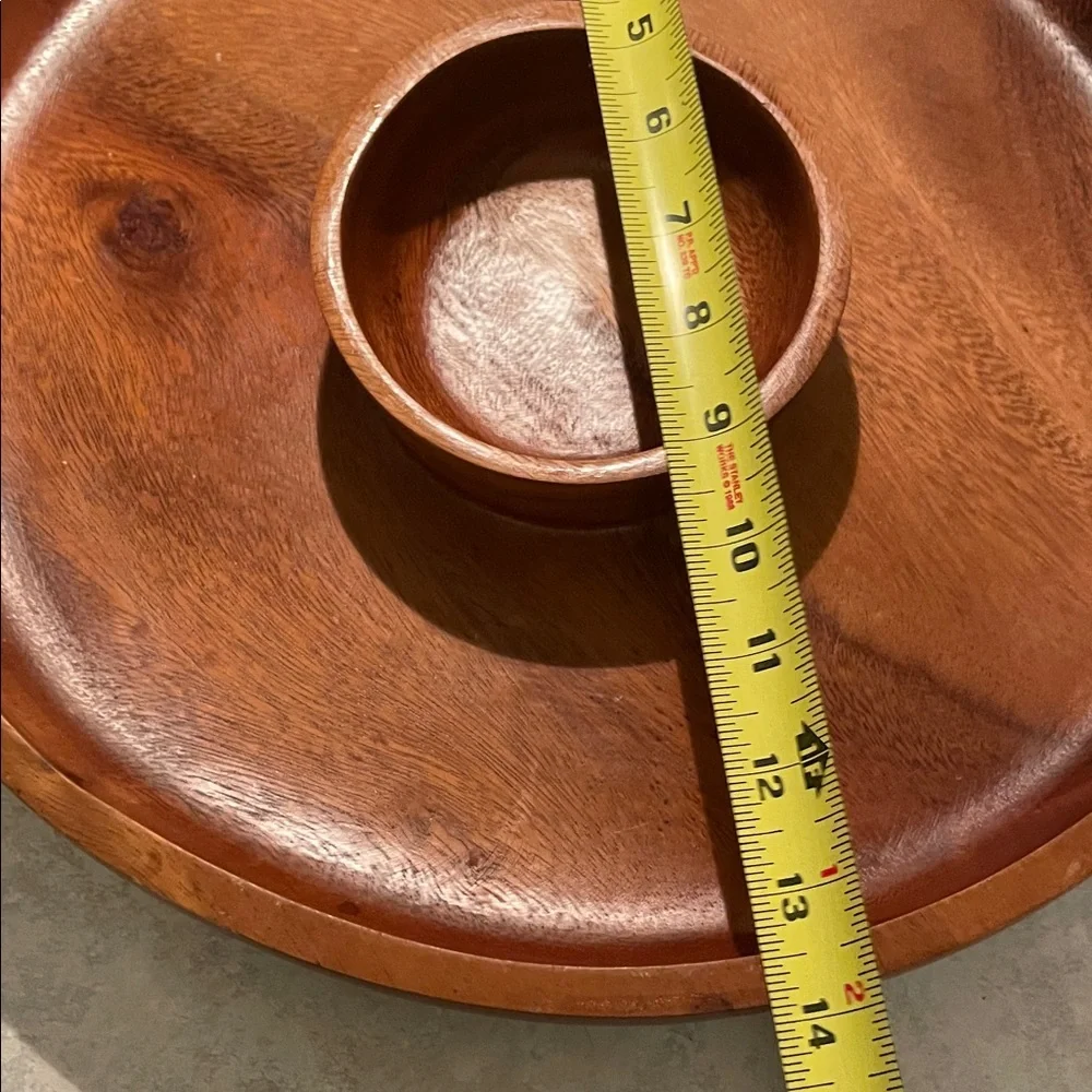 Pottery Barn Springwood Chip & Dip Serving Bowl